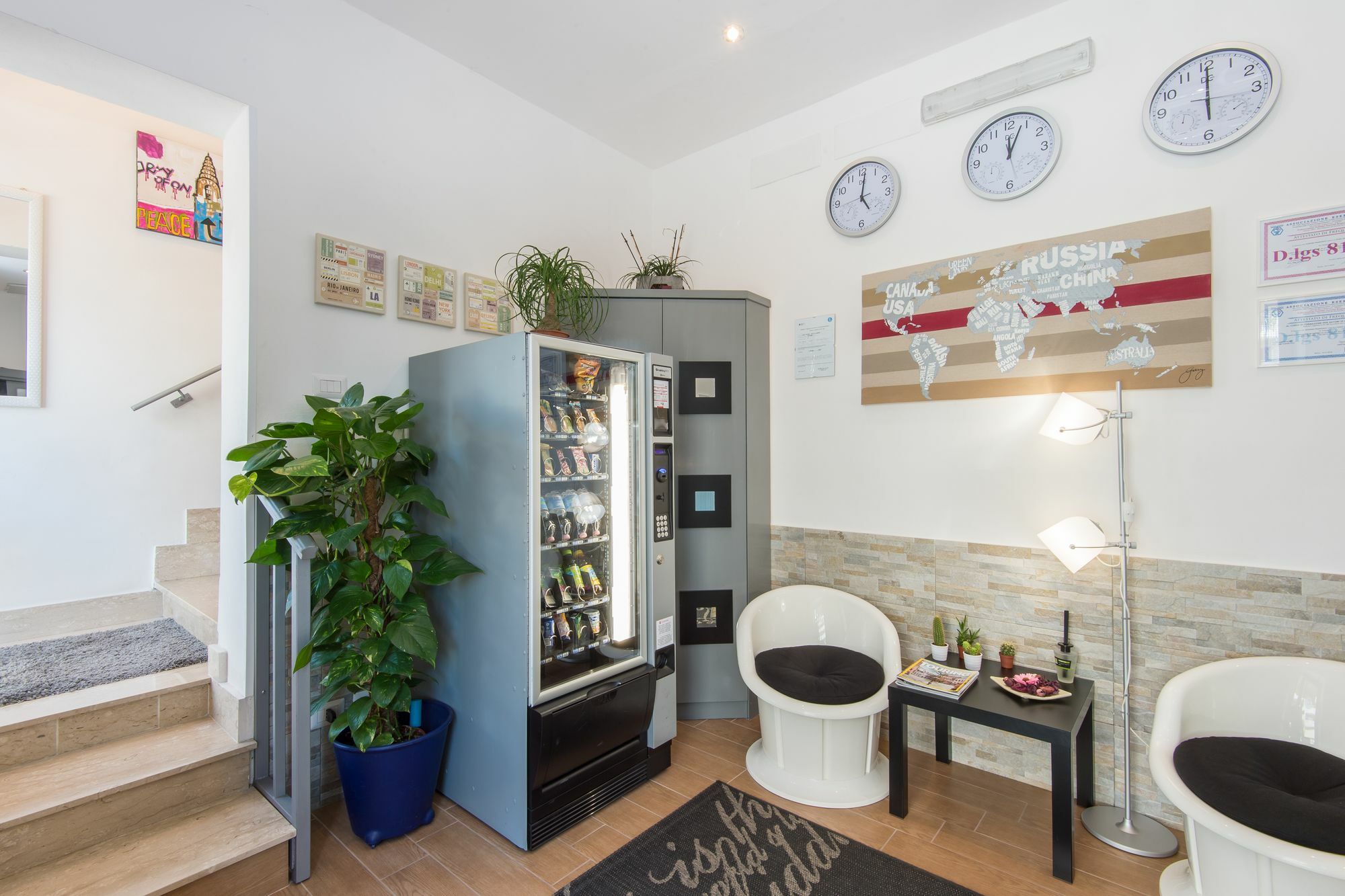 Eroom42 Affittacamere