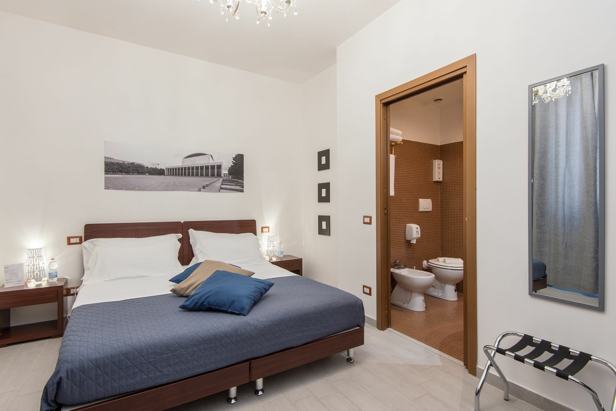 Eroom42 3*