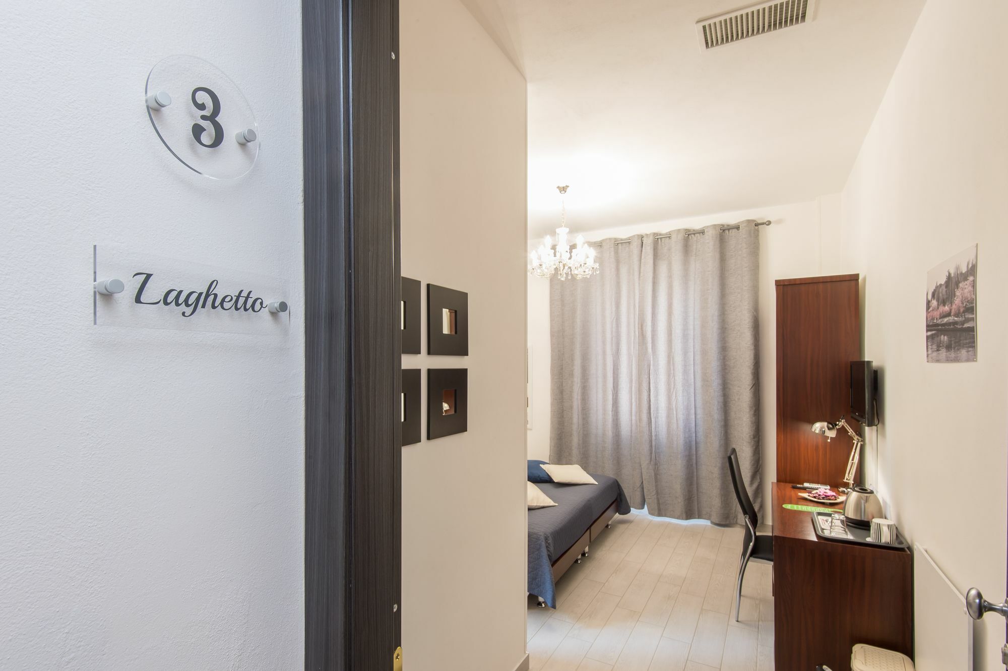Eroom42 Affittacamere